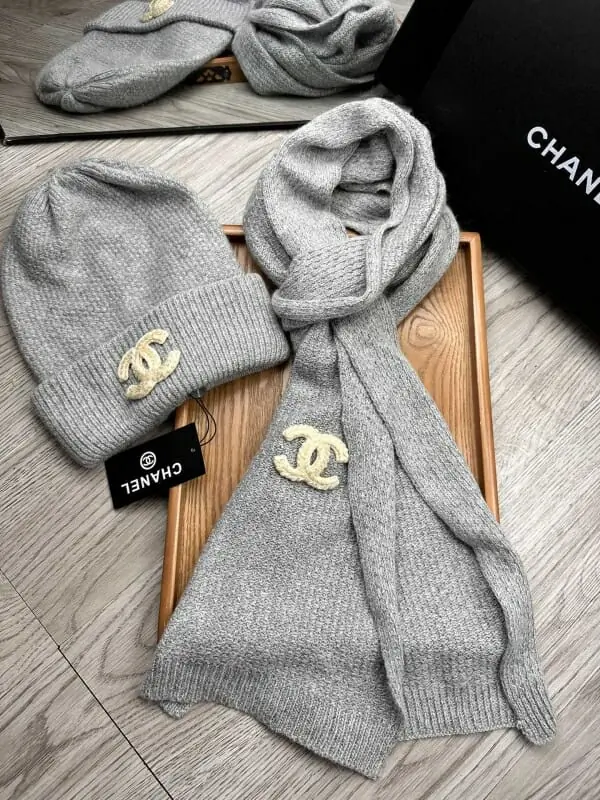 chanel hat and echapres set s_12553b41